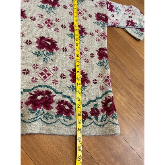 Bugle Boy for Her Vintage Rose Mock Turtleneck Sweater - Picture 6 of 6